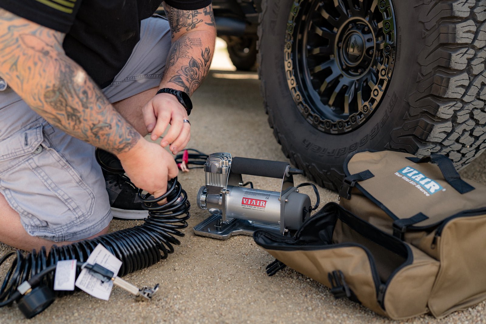 VIAIR 400P Portable Air Compressor, 12V – view 2